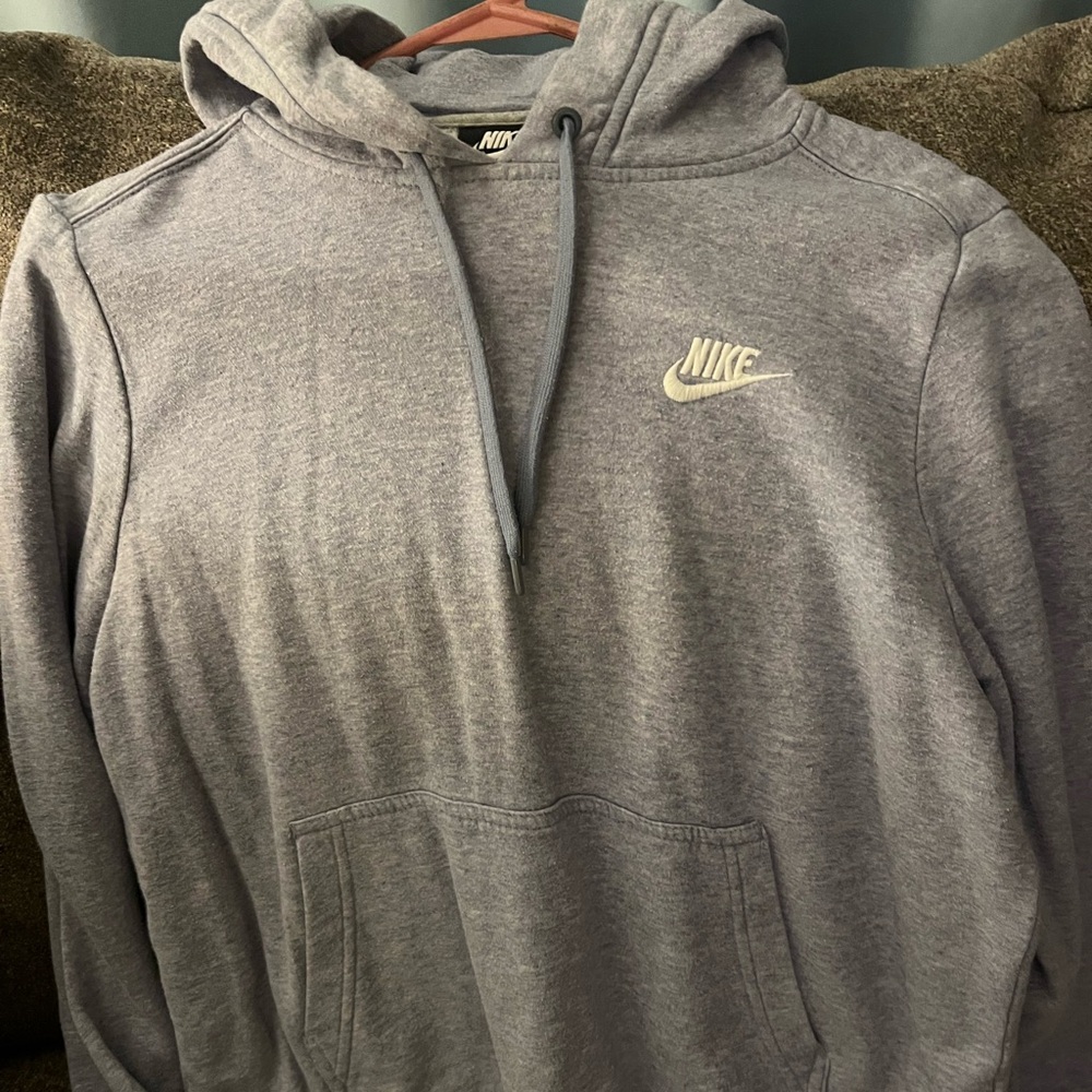 purple nike hoodie